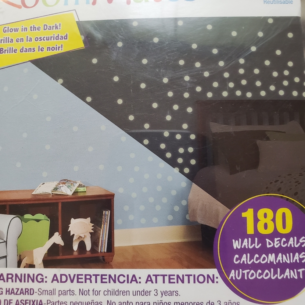 RoomMates Glow in the Dark Dots Peel and Stick Wall Decals, Brand New, 180 Total - Picture 3 of 9